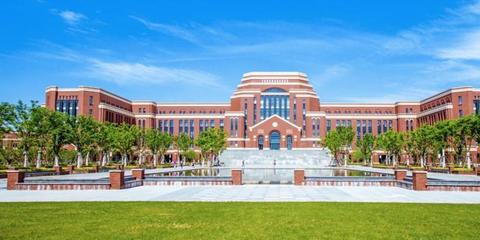 建橋教育將赴港IPO 上海最大的民辦大學(xué)卻是貧困生?